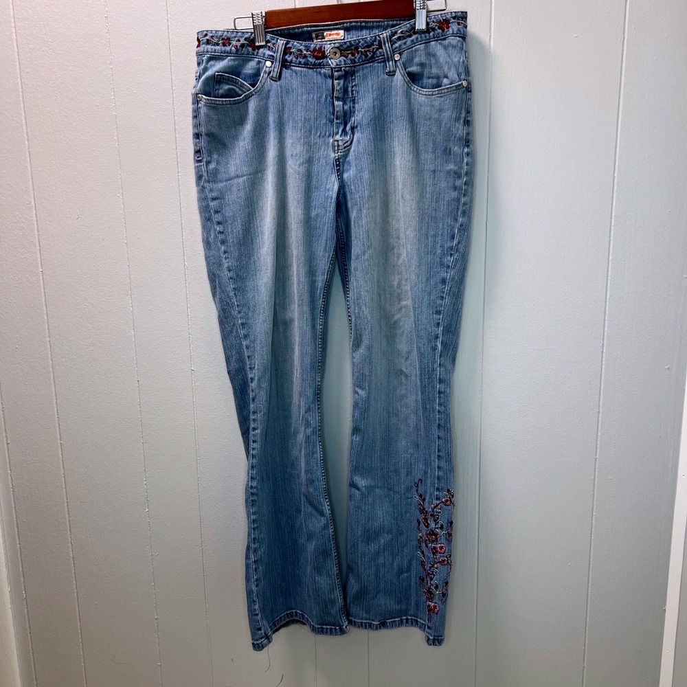 Faded Glory Womens Bootcut Jeans‎ Size 12 Embroidered Floral Light Wash Y2K